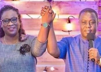 Fans ‘tap into’ Joe Beecham’s 21-year marriage