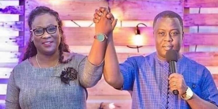 Fans ‘tap into’ Joe Beecham’s 21-year marriage