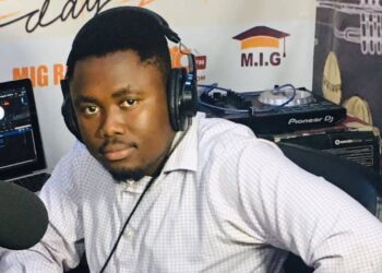 Student-journalist eyes Atinka FM, wants a job as birthday gift