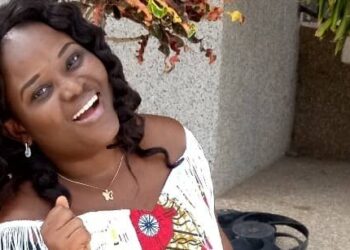 [Photos]: A beautician’s birthday