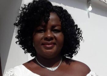 Parents show Ashalaja KG-2 teacher love on her birthday